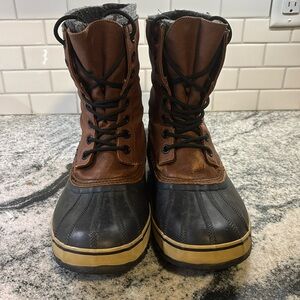 SOREL 964 Lined waterproof duck boot